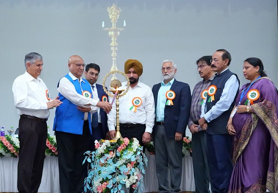 Guru Kashi University (GKU) hosted two-day International Conference; MoU signed with Friends University, USA hummernews.in