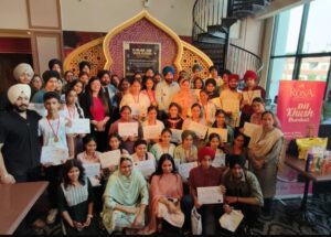 Davinder Kaur Foundation, in collaboration with Omaxe Chowk, Honoured Over 350 Outstanding hummernews.in