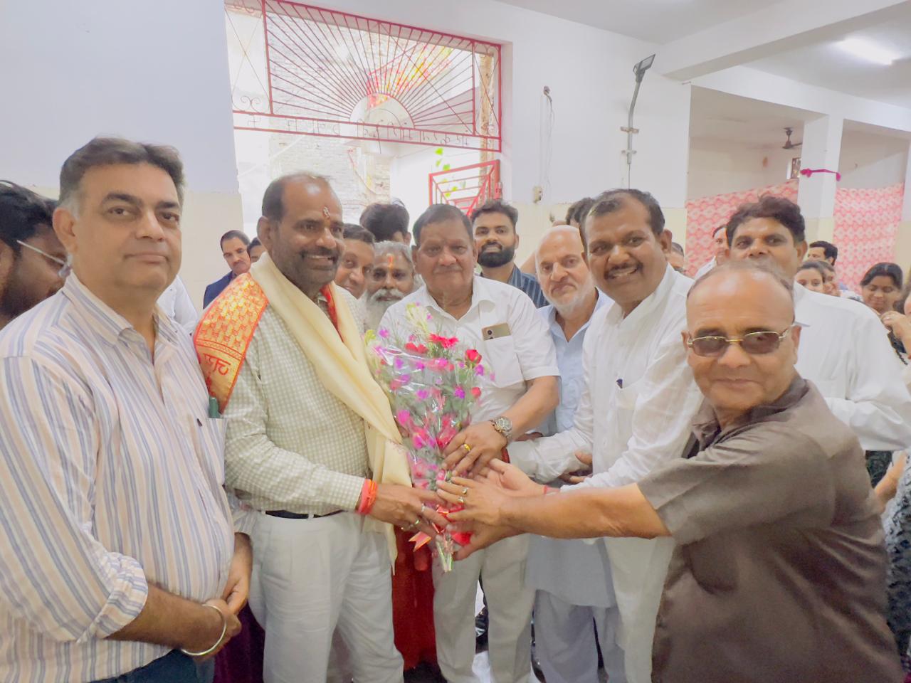 Former MP Ramesh Bidhuri’s Birthday Celebrated with Great Enthusiasm in South Delhi, Reflecting His Immense Popularity hummernews.in
