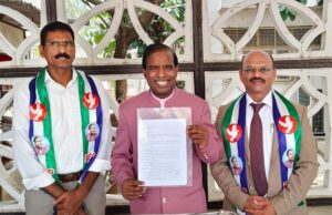 Dr. K.A. Paul welcomes Senior Police Officer Theophilus Monty and International Businessman Ch. Venkatesh to the Praja Shanti Party, says India needs honest leadership hummernews.in