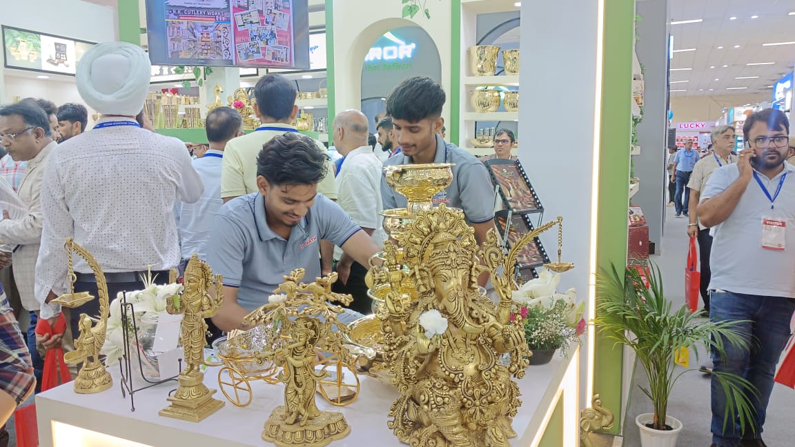 Dazzling Showcase of the Houseware Industry at the 15th Indian Houseware Show 2025 – Brass Utensils and Chessboards Steal the Spotlight hummernews.in