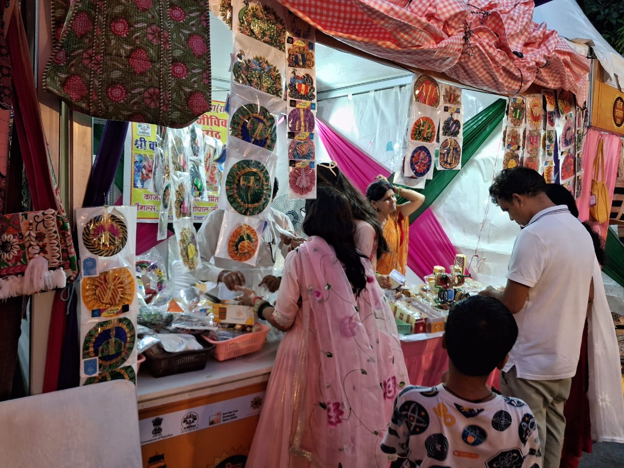 Teej Utsav Craft and Food Fair at Bikaner House to Continue Until Wednesday hummernews.in