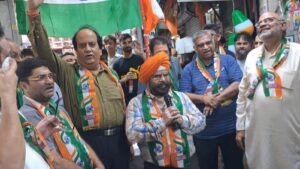 On Independence Day, traders demanded freedom from problems from the government hummernews.in