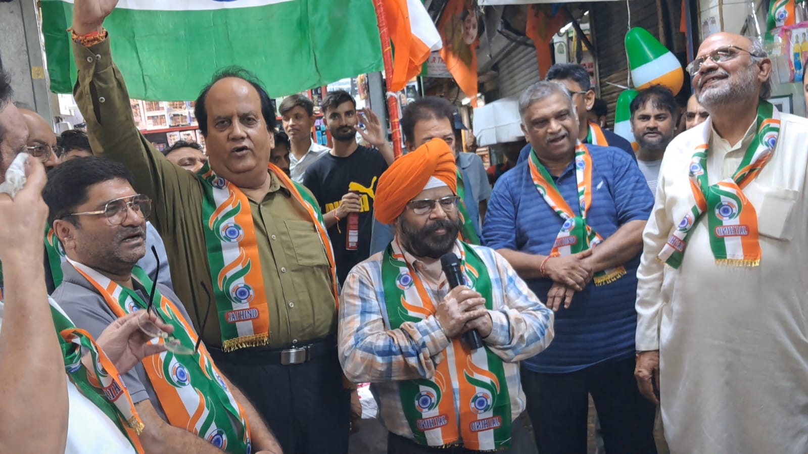 On Independence Day, traders demanded freedom from problems from the government hummernews.in