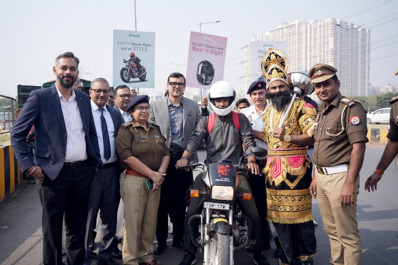 Fortis Hospital Launched Helmet Safety Drive in Collaboration with Local Traffic Police Departments Across Pan India hummernews.in
