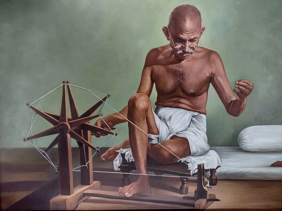 Lessons from The Story of My Experiments with Truth : Conversations with Bapu https://hummernews.in/