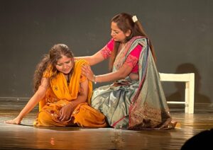 Three-Day Theatre Festival at Triveni Kala Sangam Enthralls Audience with Powerful Performances https://hummernews.in/