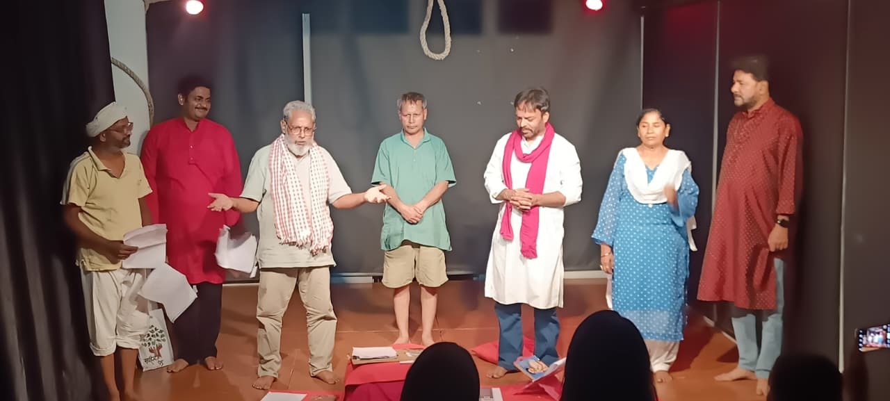 ‘Azad Aur Azadi’ Theatre Production Pays Tribute to Chandrashekhar Azad While Questioning Contemporary Society https://hummernews.in/